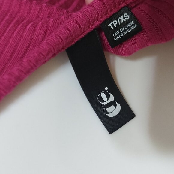 G. One Shoulder Ribbed Rayon Cropped Top XS Raspberry Y2K - Picture 5 of 7